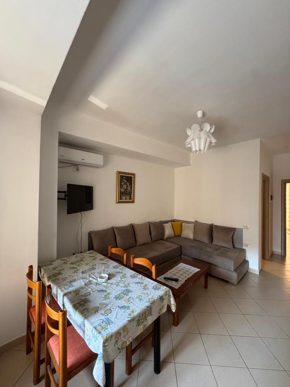 Villa 151 Sarande Luaran gambar
